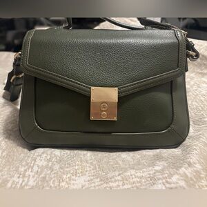 Elegant Green Leather Handbag